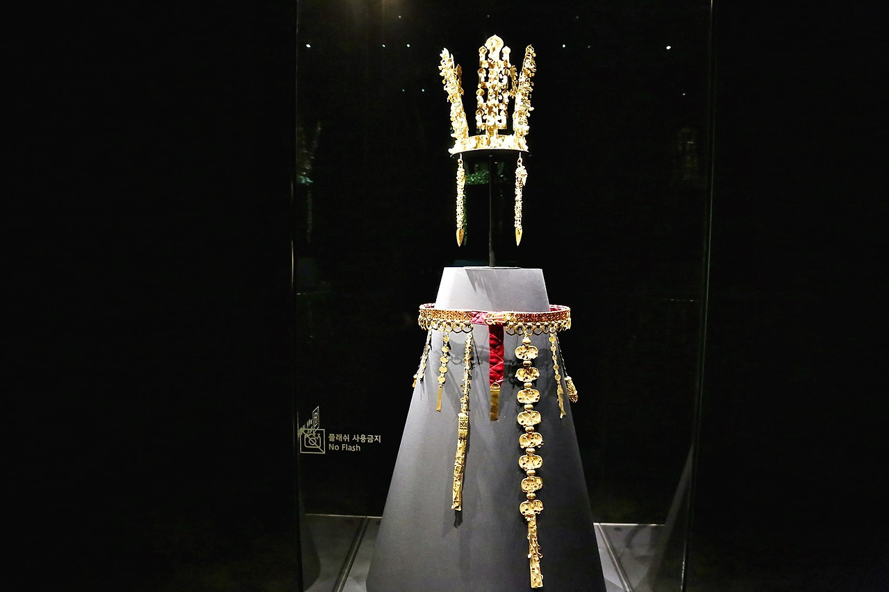 국립경주박물관, 박물관 유물, 천마총 출토금관, 상설전시