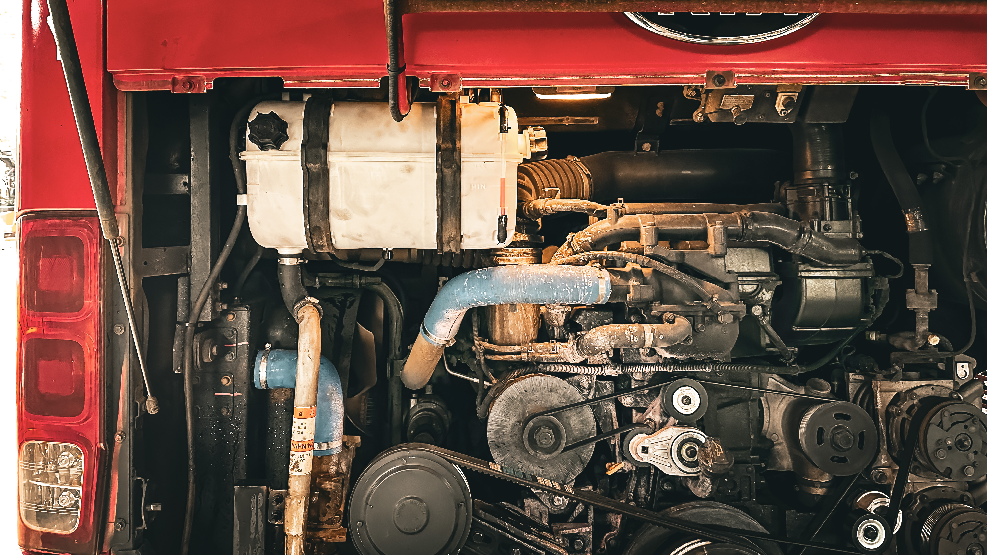 냉각수 보조 탱크 교체