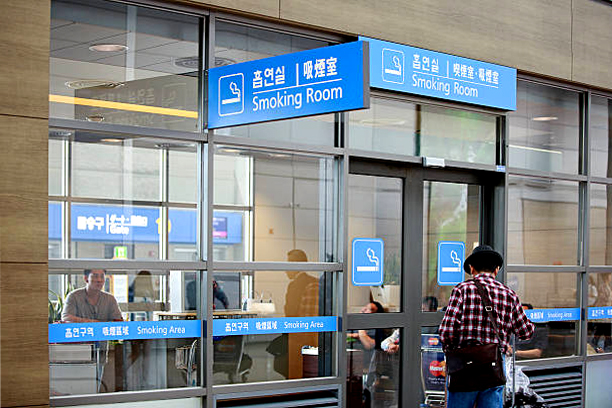 Smoking room usage instructions