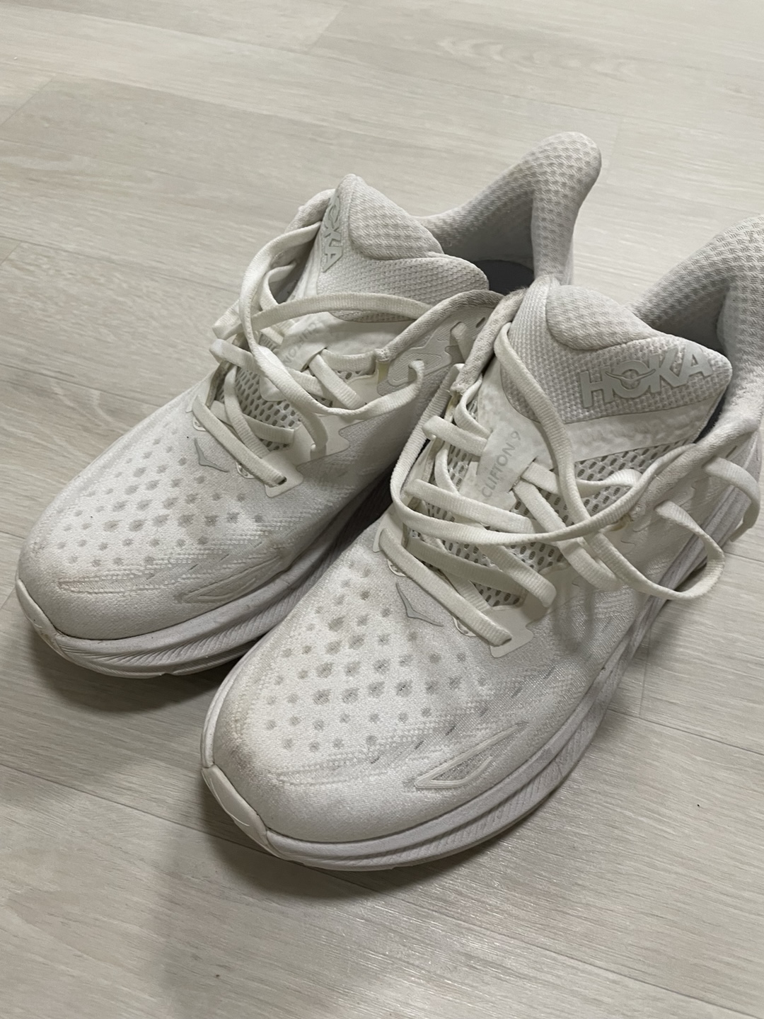 호카 클리프톤 9 실착 리뷰 ❘ 러너들에게 인기 있는 호카런닝화 분석