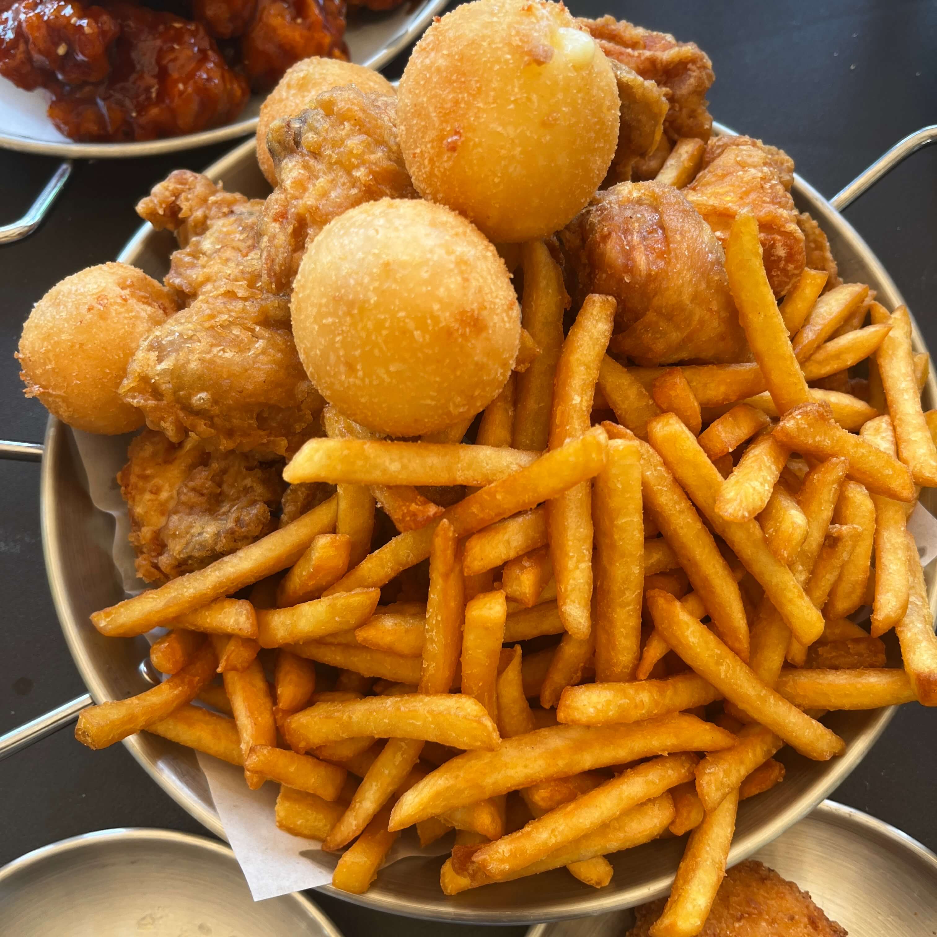 후라이드치킨 사진