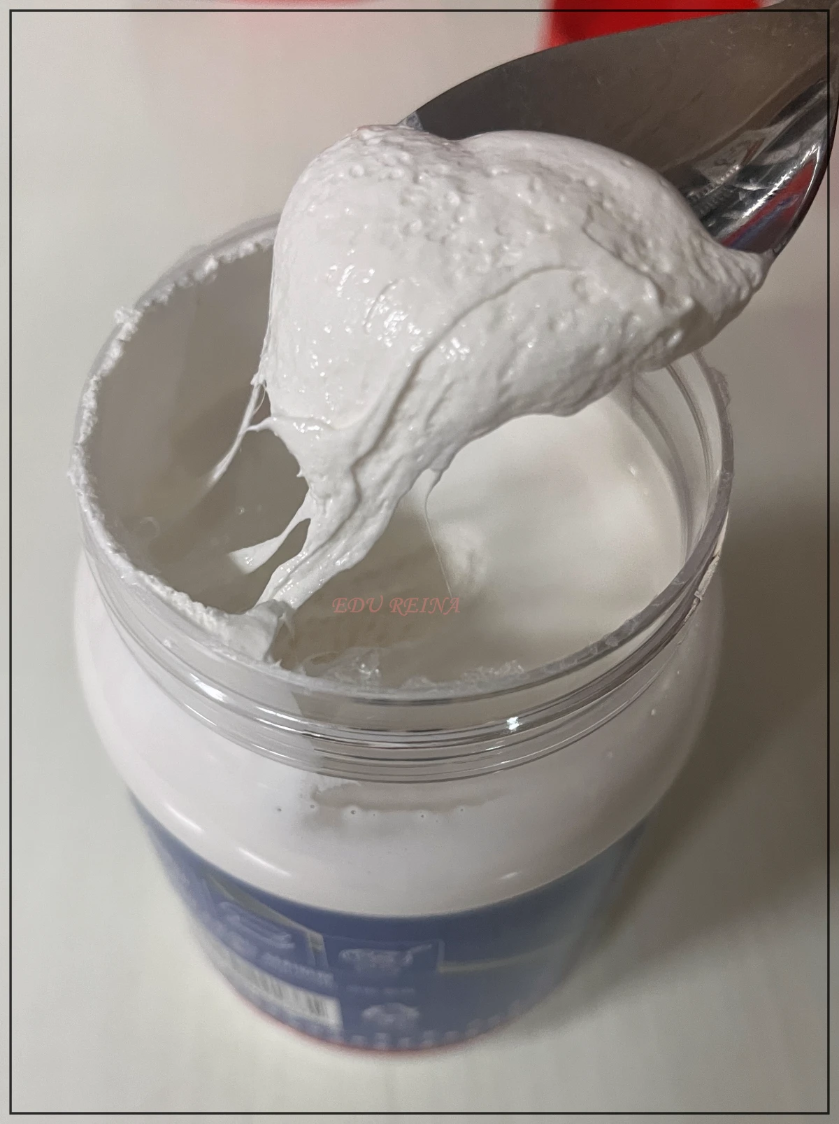 노브랜드-마쉬멜로우스프레드-숟가락-내용물