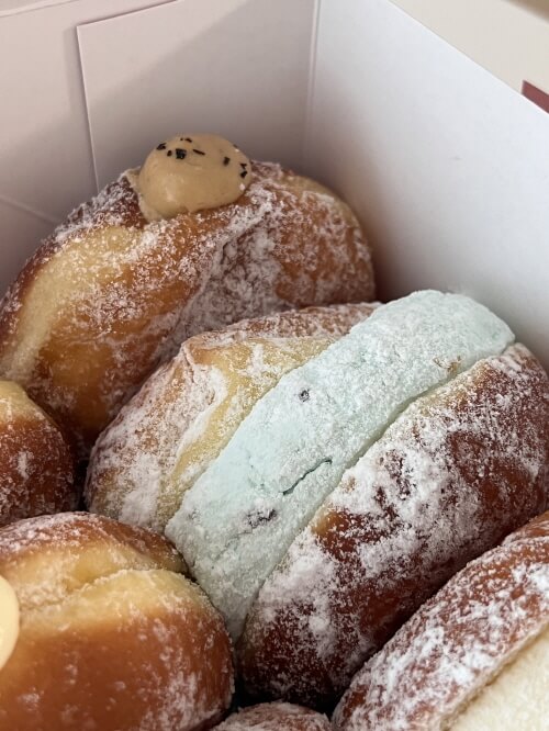 노티드도넛 얼그레이도넛 민트초코도넛