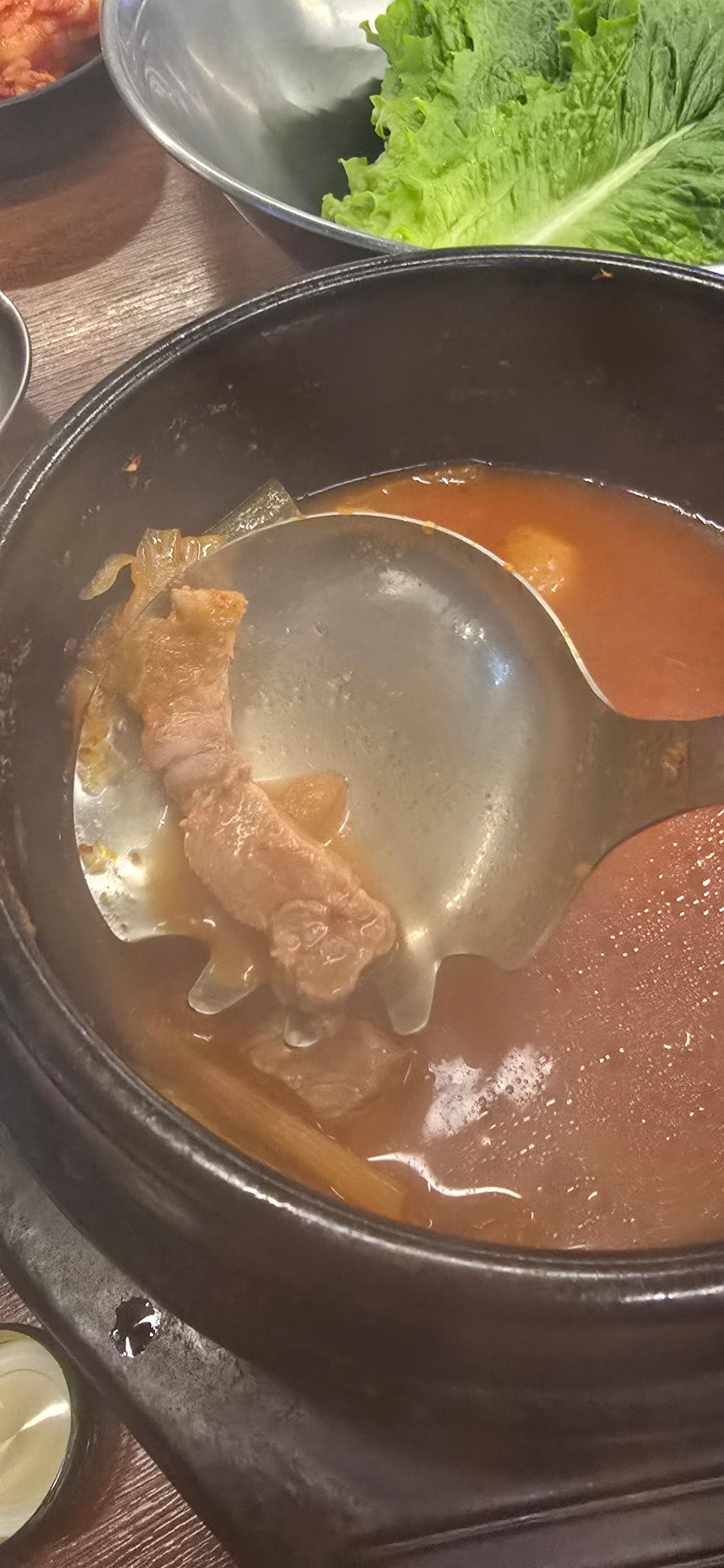 삼성동 여유돼지 김치찌개