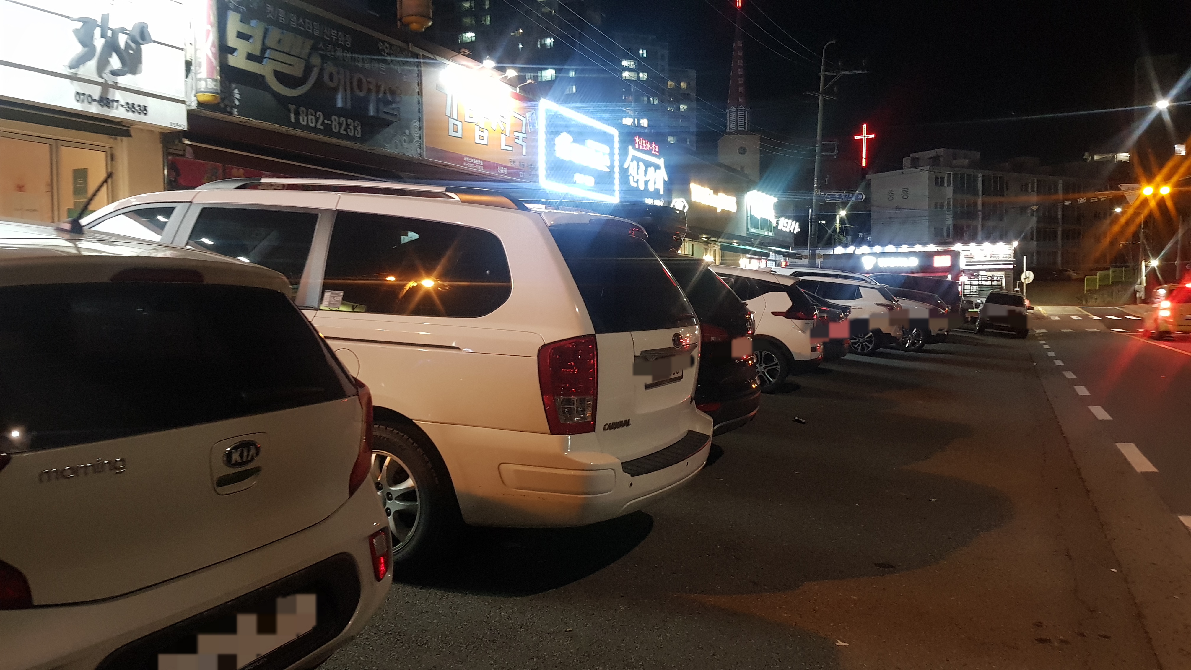 초사골닭갈비 주차장 