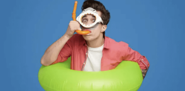 여름철 물놀이 시 콘택트렌즈 착용, 이렇게 주의하세요!