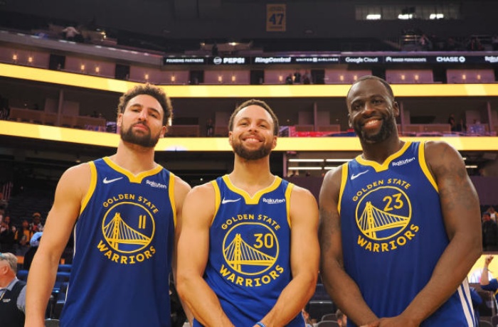 thompson-curry-green