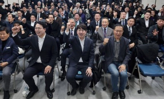 문병호 전 국회의원 이준석 신당 합류 근황