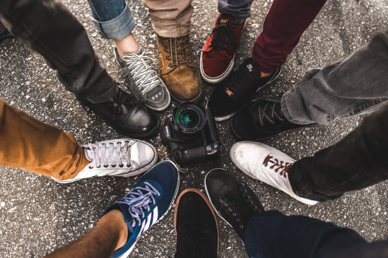 신발의 의미 우리의 여정과 함께하는 동반자