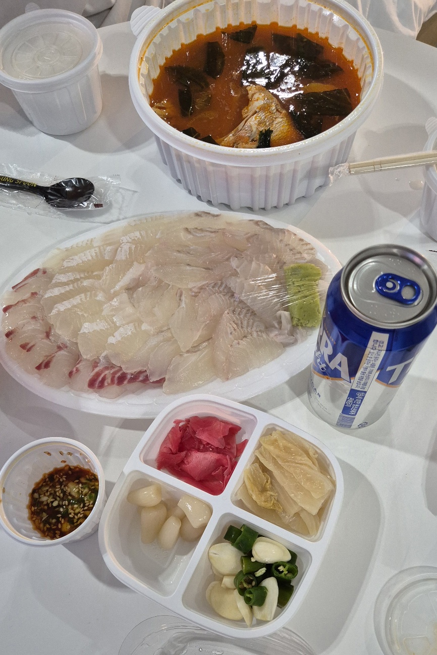 제주여행 회 포장 쌈총사 매운탕