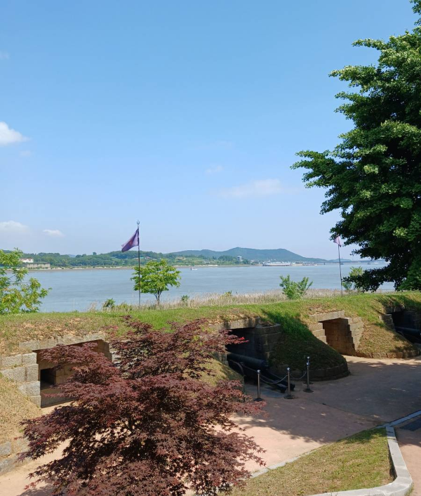 덕진진 남장포대 밖 강화바다