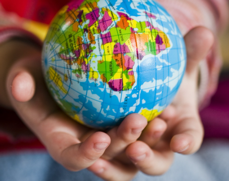 글로벌 제약 기업의 시장 확장 전략 분석