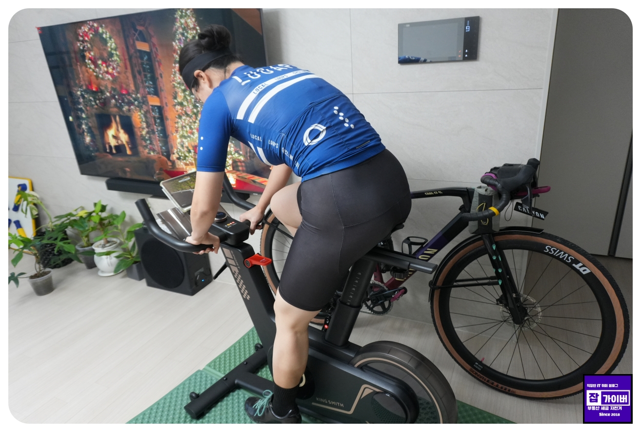 PB08S 자가발전 구조와 디스플레이 사용 장면