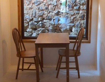 고택 산에는 꽃이피네