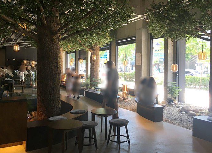 어나더사이드-내부9