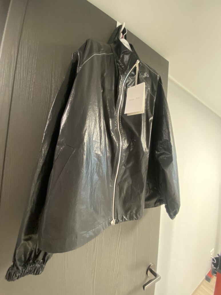 마뗑킴 코팅 점퍼 MATIN KIM LOGO COATING JUMPER BLACK 마뗑킴바람막이