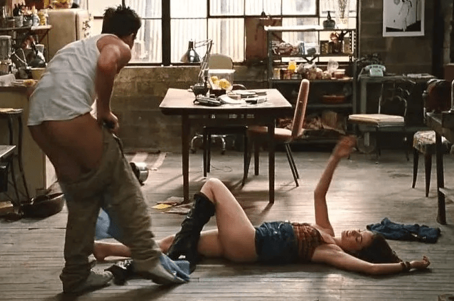 러브 앤 드럭스(Love and Other Drugs)