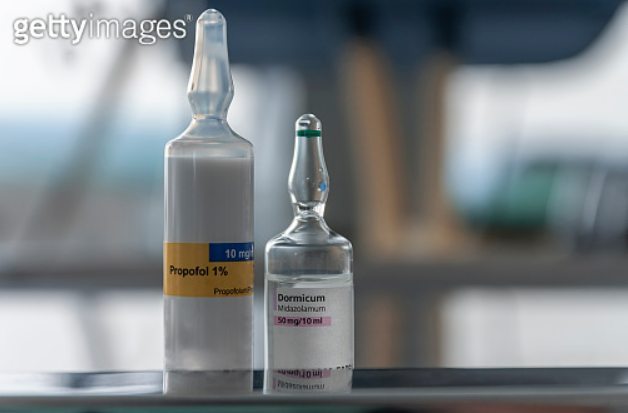 유아인 프로포폴 상습 투약 혐의&amp;#44; 대마초 양성 검사&amp;#44; 출국금지&amp;#44; 2023년 유아인 출연 예정작