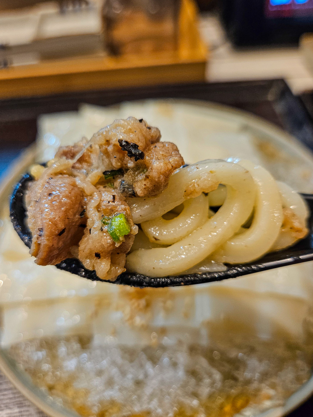 요미우돈교자 소고기붓카케 우동