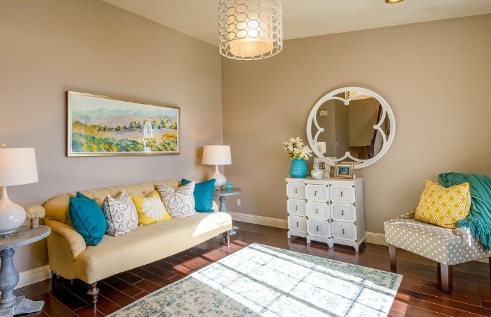 생활 속 디자인 요소별 장단점 비교 (컬러, 조명, 배치)