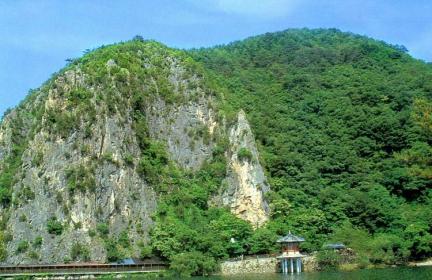 울진성류굴입구사진