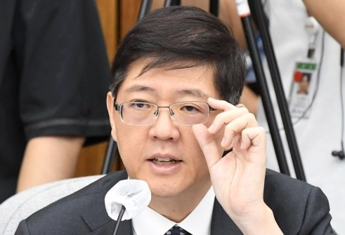 김홍걸 의원 프로필 나이 고향 학력 재산