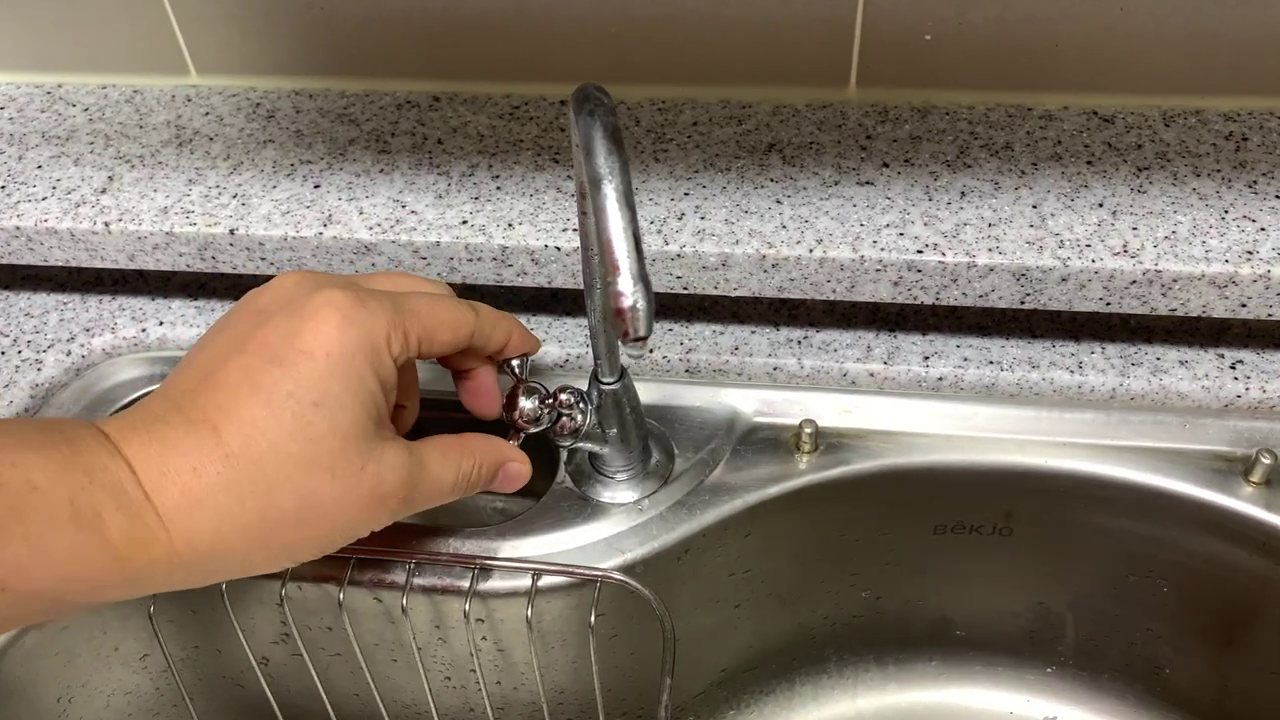 조리수 (파우셋) 물 떨어짐