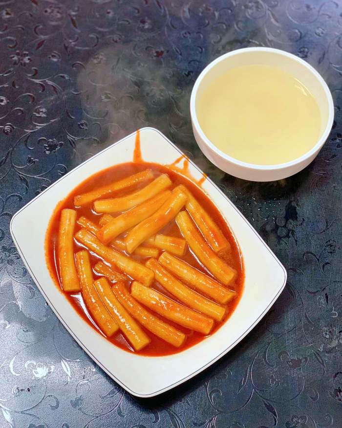 생생정보 은평구 구산역 밀떡 떡볶이 맛집