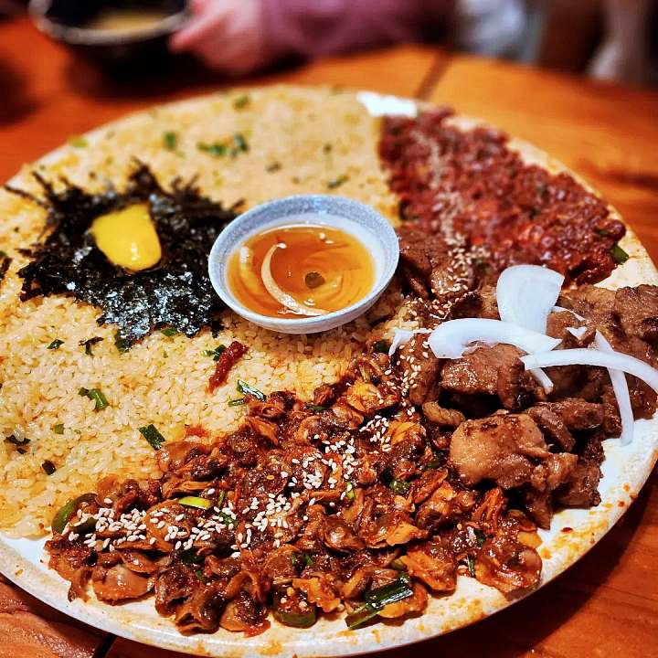 경주 황리단길 맛집 추천 생방송투데이 한옥 핫플 데이트 코스 꼬막 갈비 비빔밥 육회비빔밥 꼬막비빔밥 한우 육회꼬막비빔밥 오늘방송 소문의 맛집