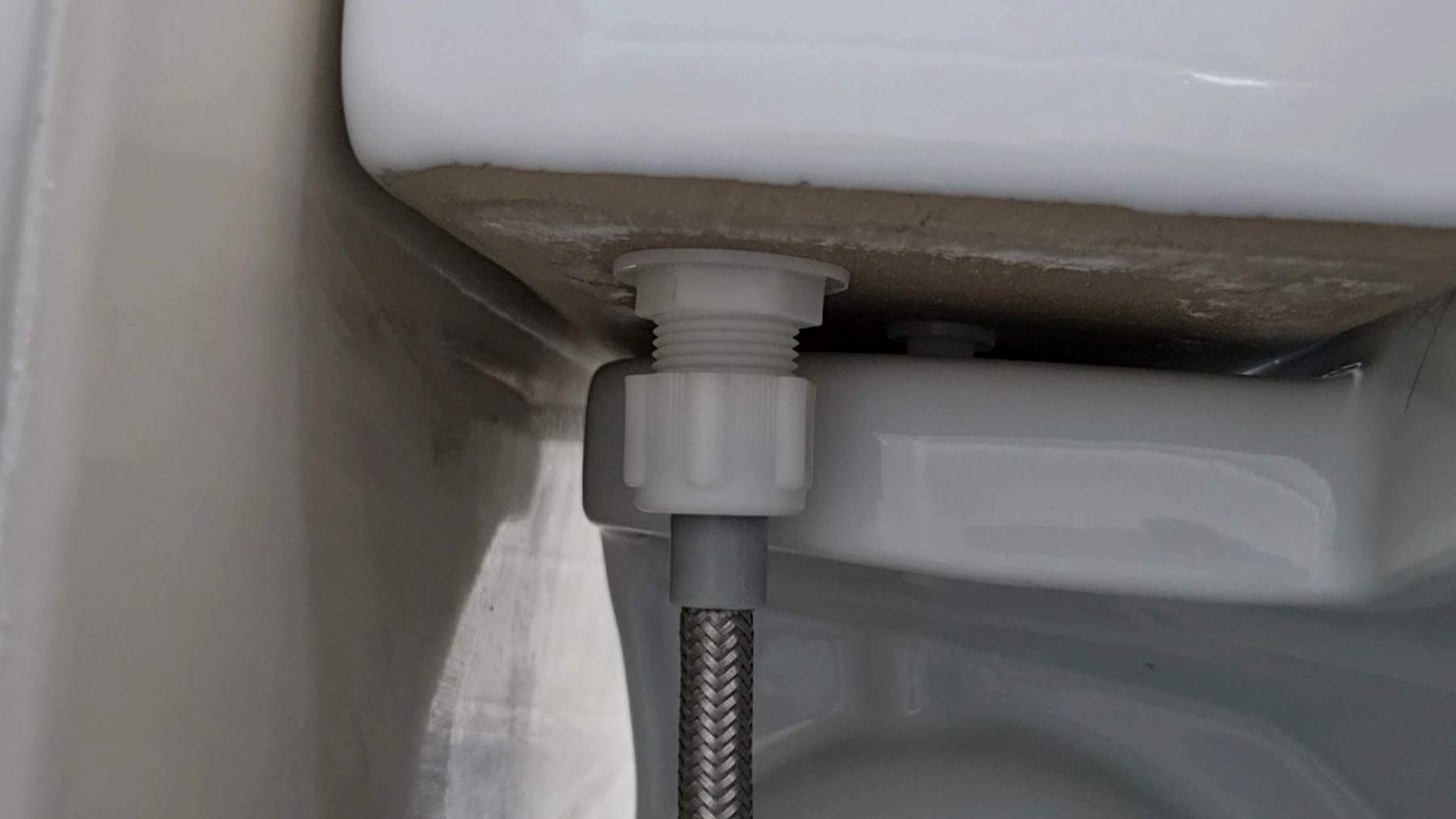 물탱크 급수호스 