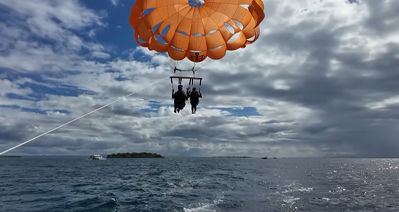 MBN 살아보고서 필리핀 세부 파라 세일링 사진