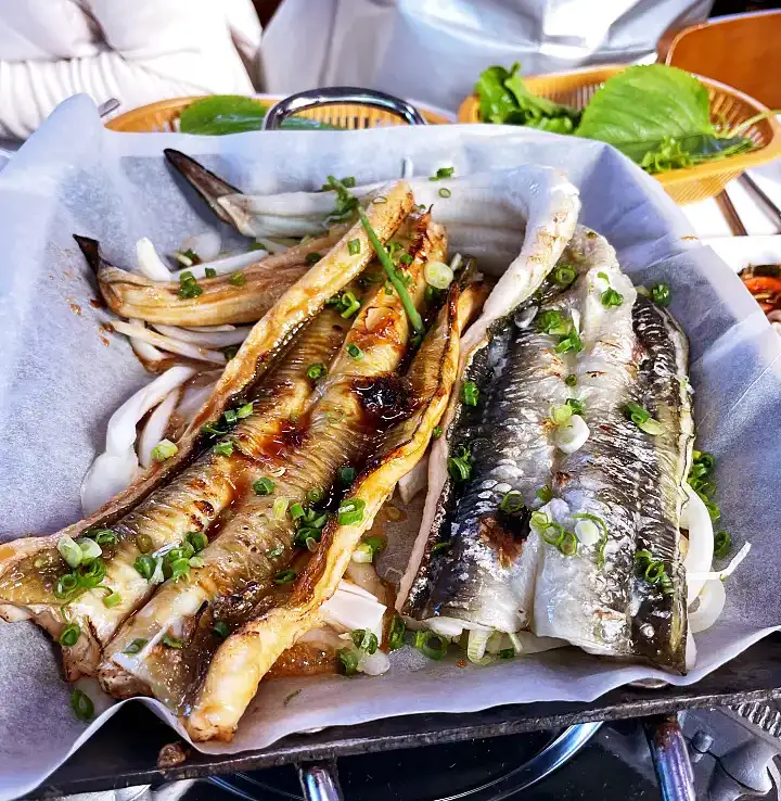 백반기행 180회 반효정 편 삼색 장어구이 바다장어 아나고 붕장어 양념 간장 소금 구이 보령 맛집 소개