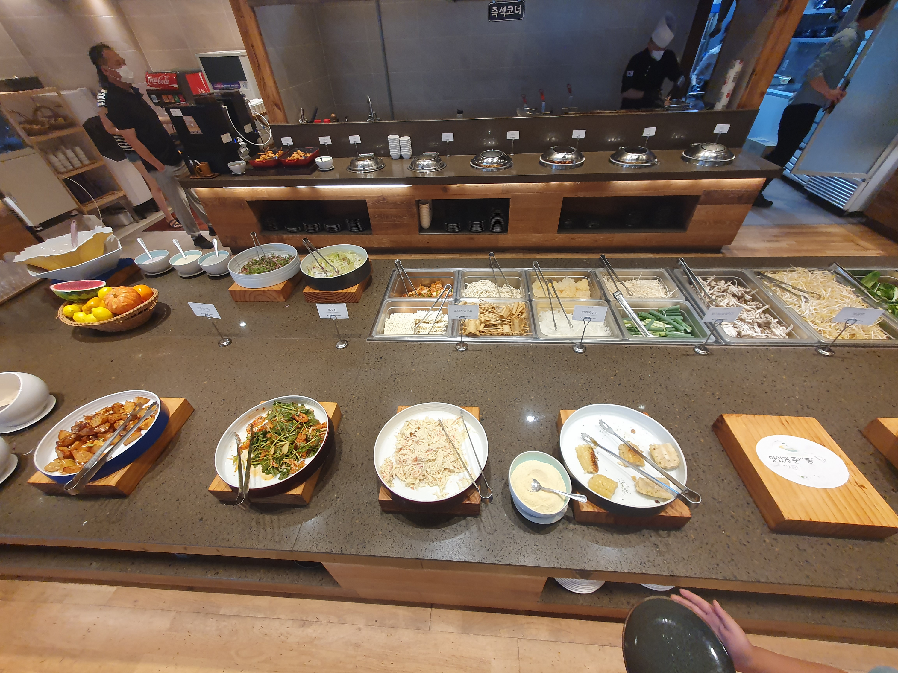 관저동 바르미샤브샤브 샐러드바 사진