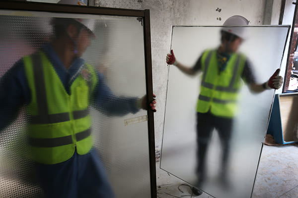 십장(작업반장) 근로자인가 아닌가...서로 상반되는 대법과 행정법원의 판결들