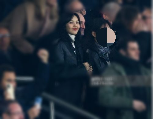 작년 11월 PSG 홈경기 블랙핑크 리사 '두산 박상효 얼굴'사진