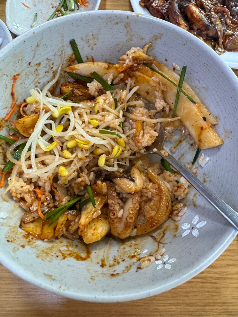 쭈꾸미 비빔밥 메뉴