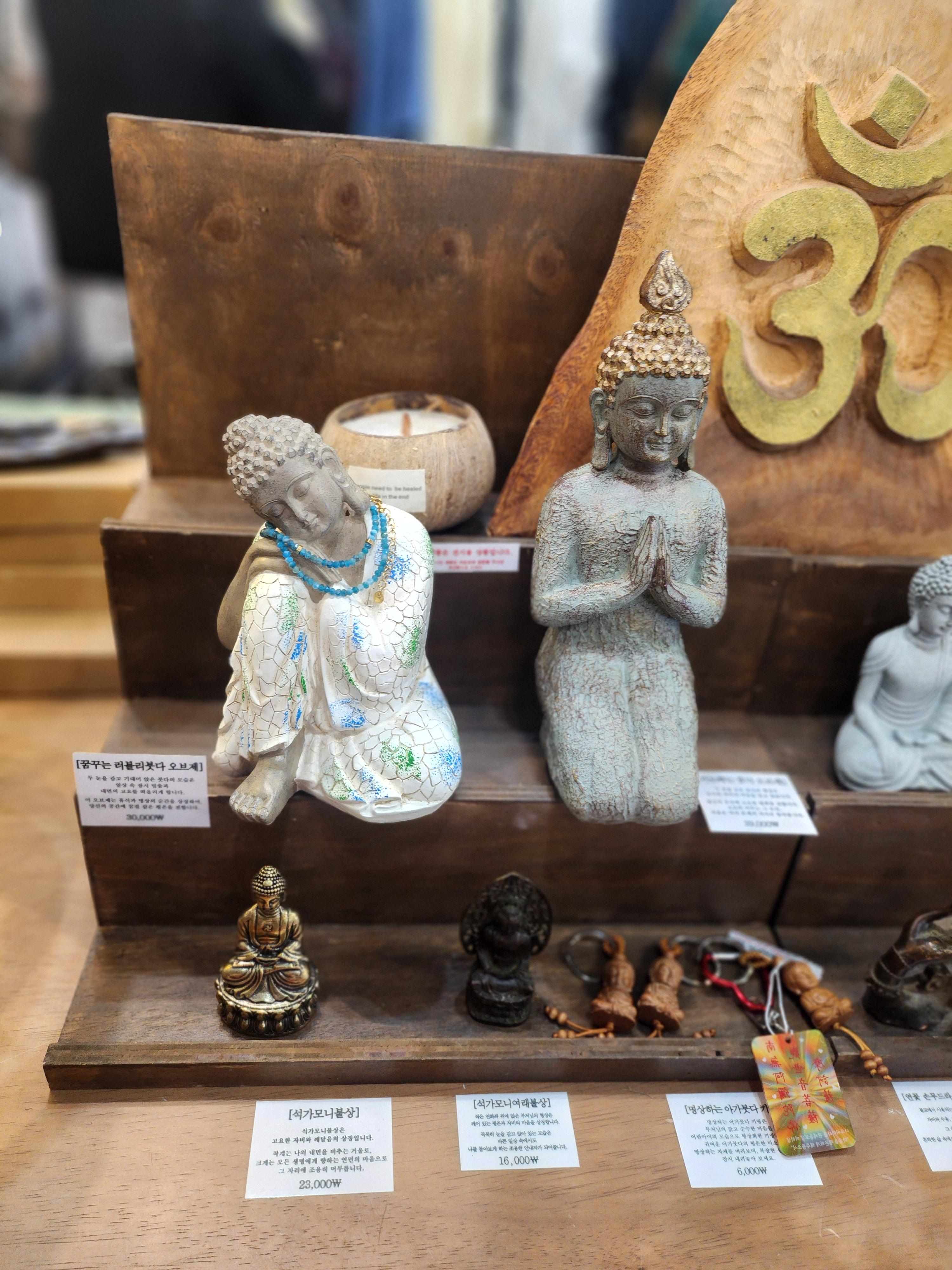바반투-불교박람회-꿈꾸는-러블리-붓다-불상-오브제