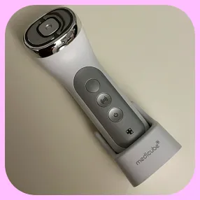 메디큐브 에이지알 유쎄라 딥샷