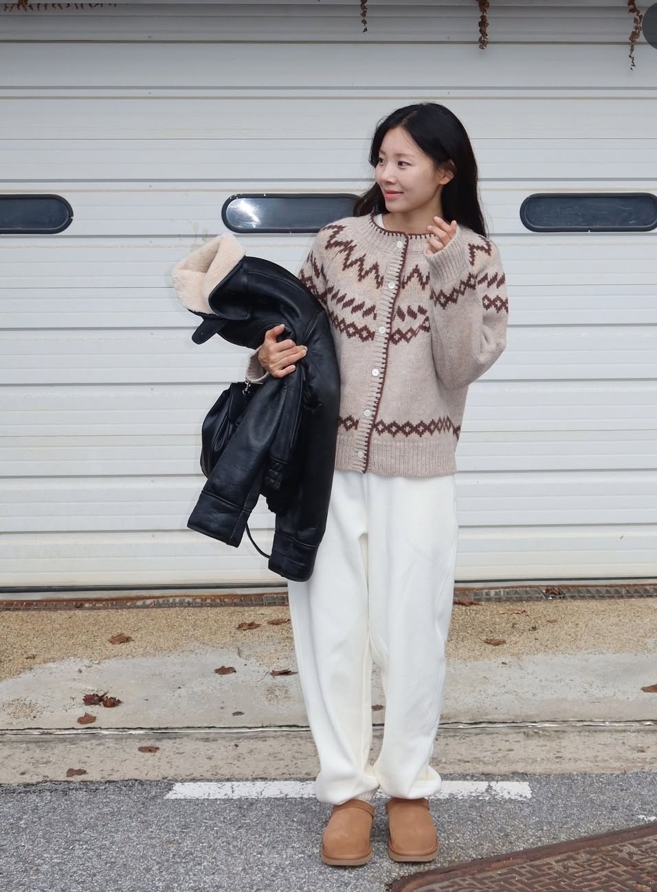 디자이너브랜드 시야쥬 니트 스타일 예시