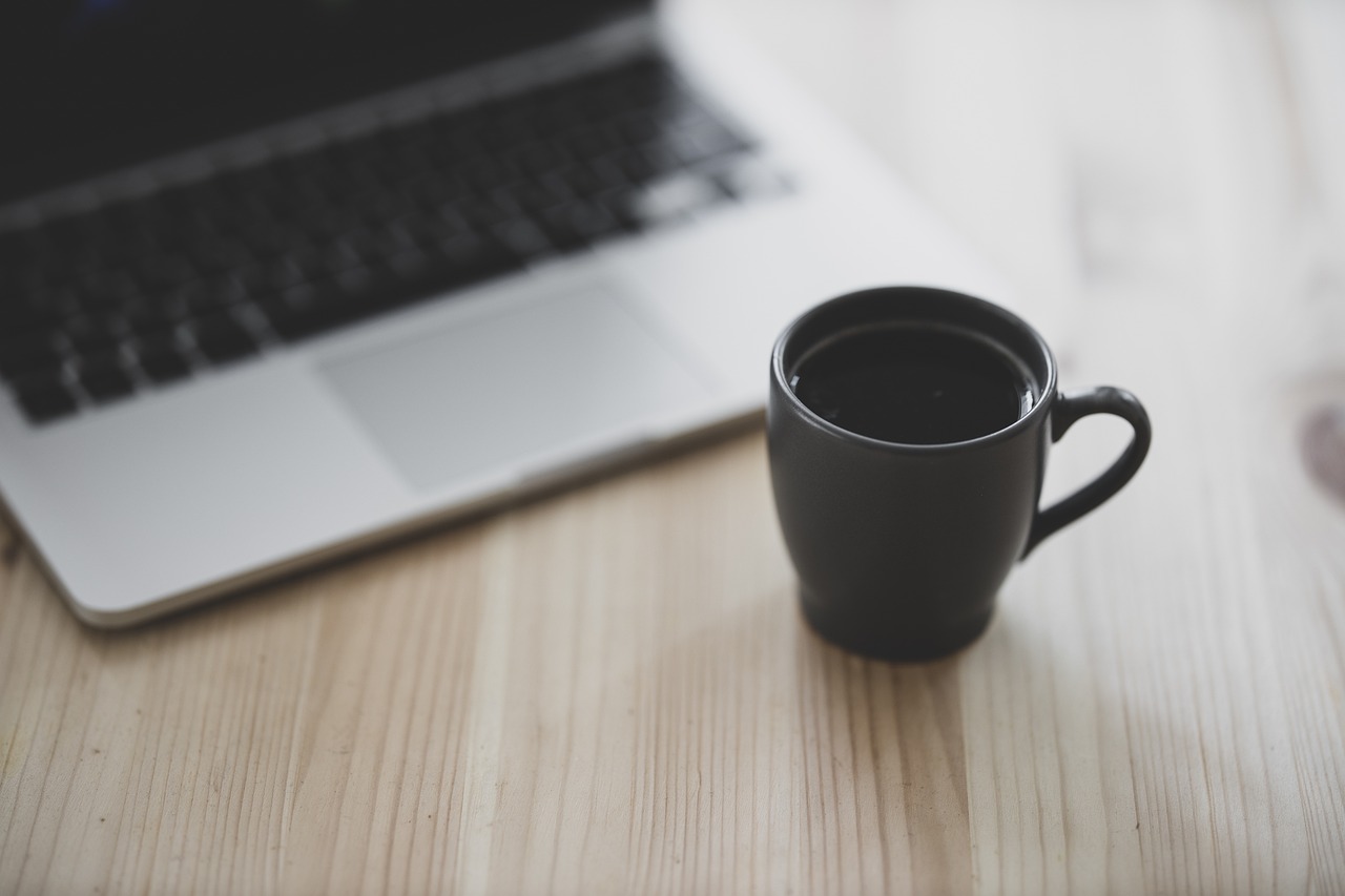 MBTI 유형별 국내 Workcation 추천: 일도 잘되고 힐링도 되는 국내 여행지
