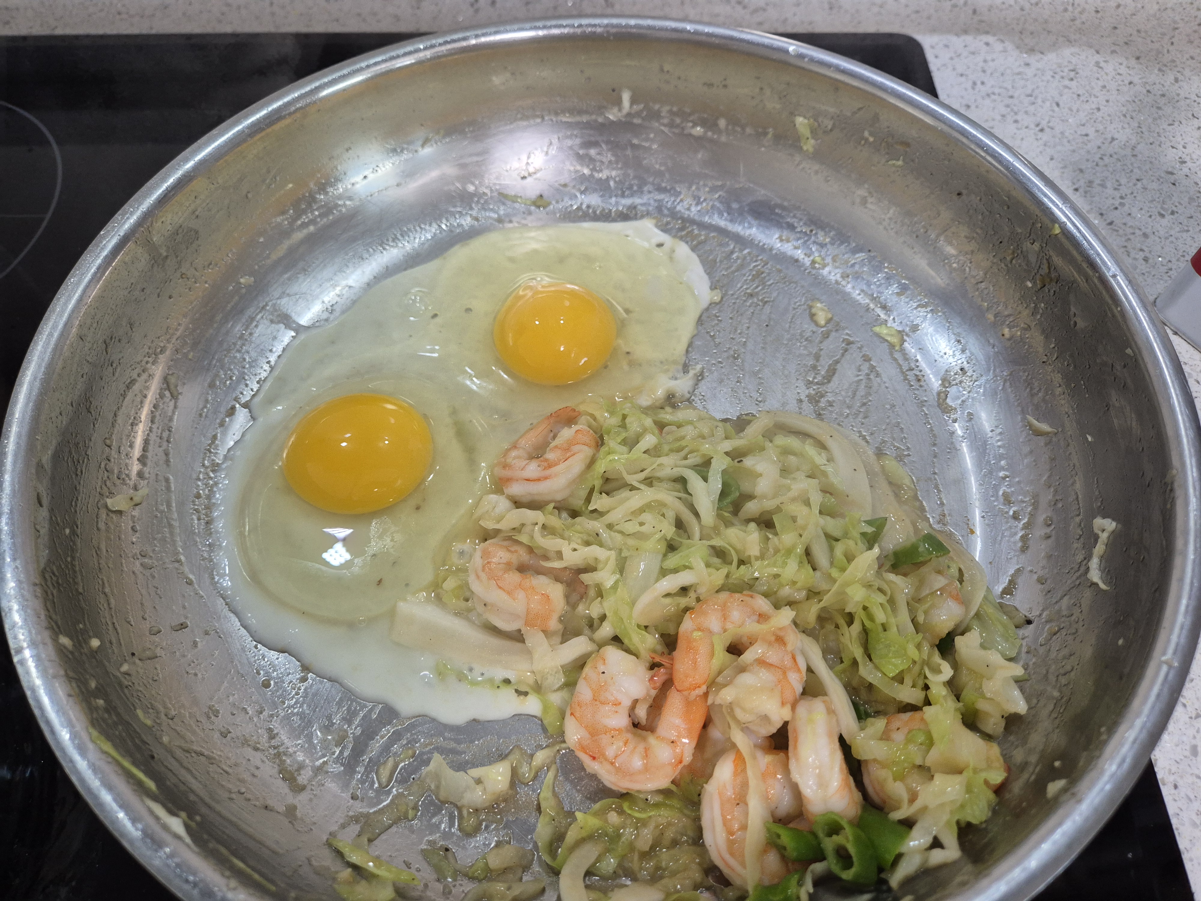 살이 쭉쭉빠지는 다이어트 양배추 요리. &lt;양배추새우볶음&gt; 이렇게 일주일 먹으면 v라인 얼굴 쌉 가능!