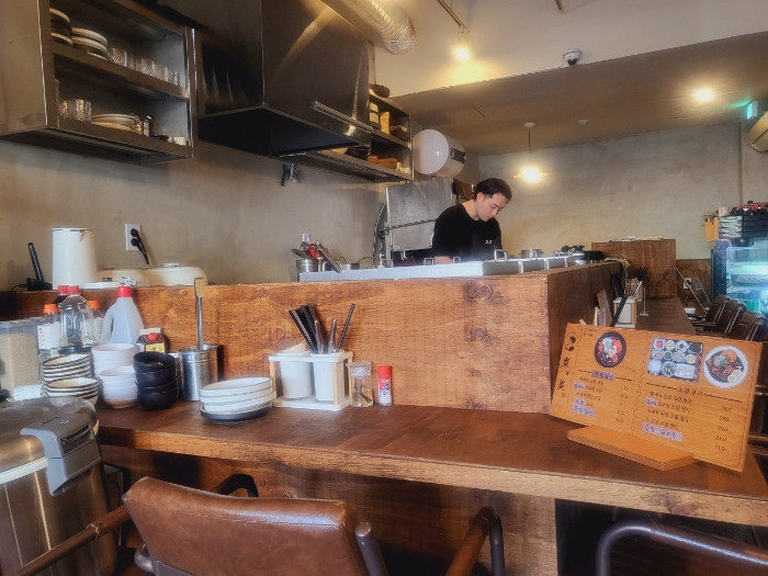 서현역 분당 혼밥 혼술 맛집 동미 놀거리 카페 다이소