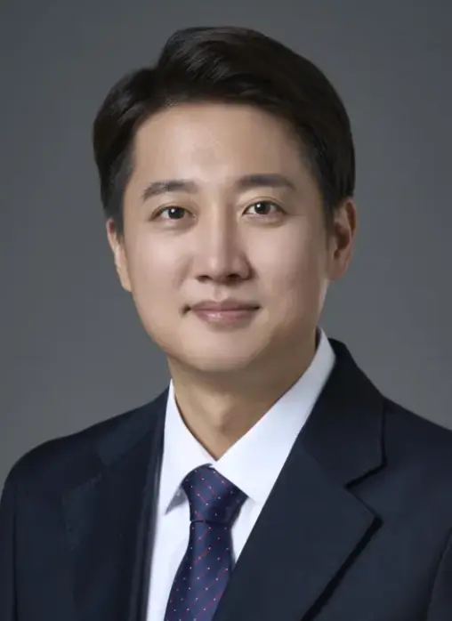 이준석