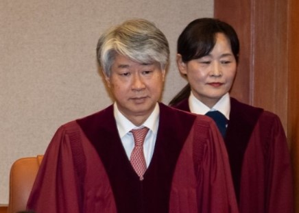 이종석 헌법재판소장 논란