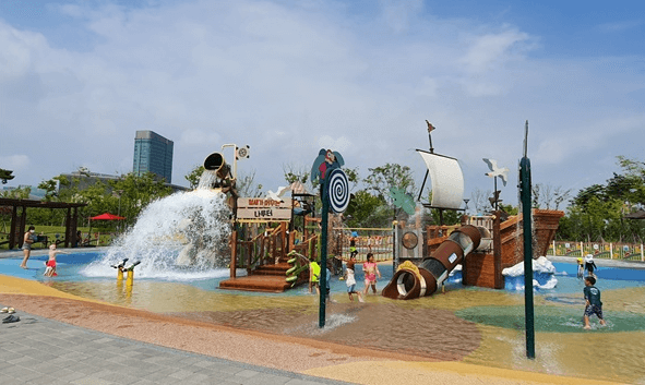 물놀이하는아이들-물놀이터-송도