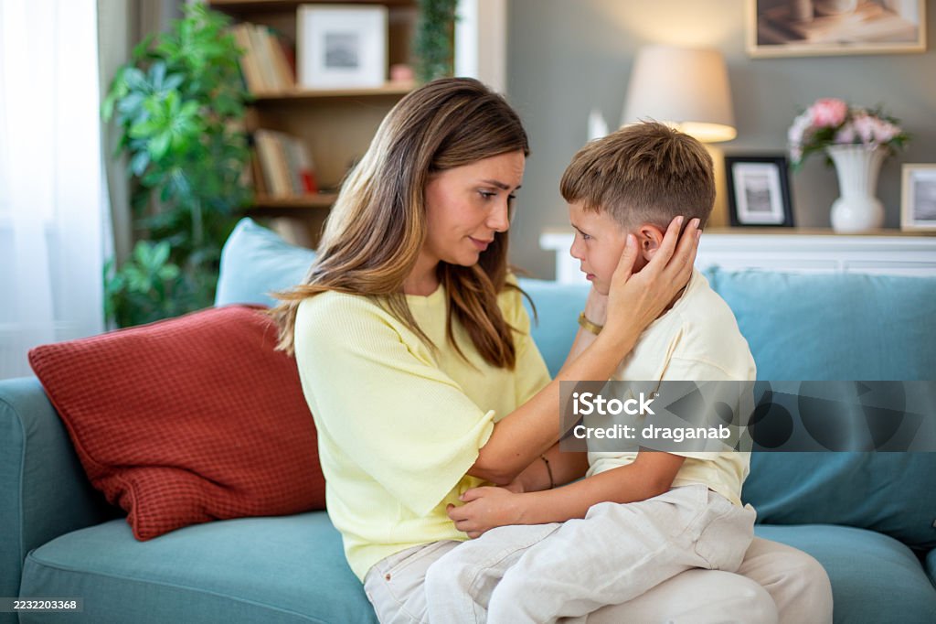 감정훈육과 관련된 사진