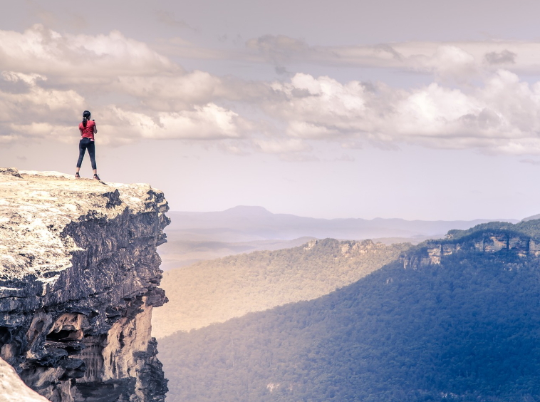 여자 혼행 안전한 추천지와 여행 시 안전 포인트 필수 여행준비