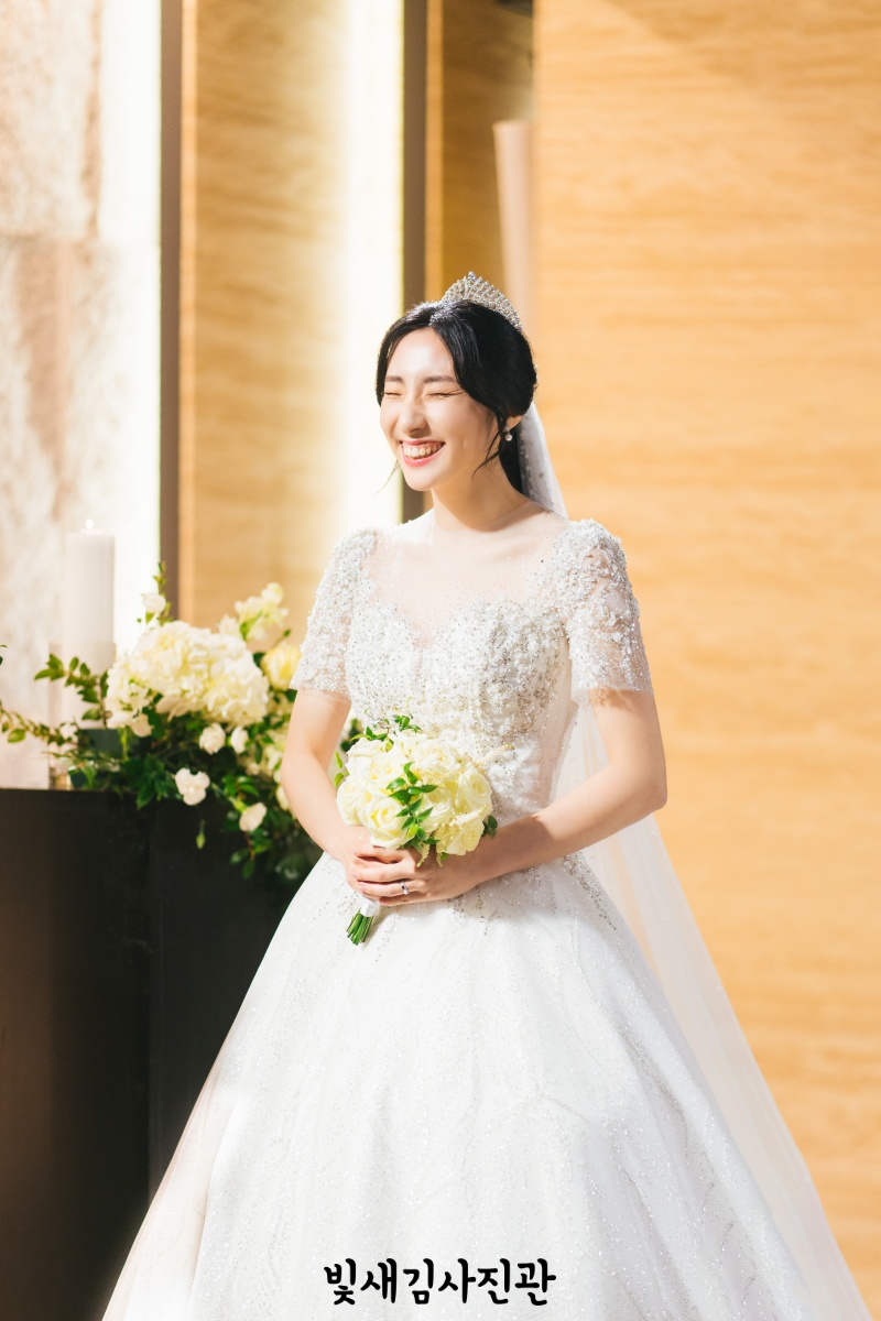 엠플러스웨딩홀 본식스냅 서브스냅 추천 후기 18