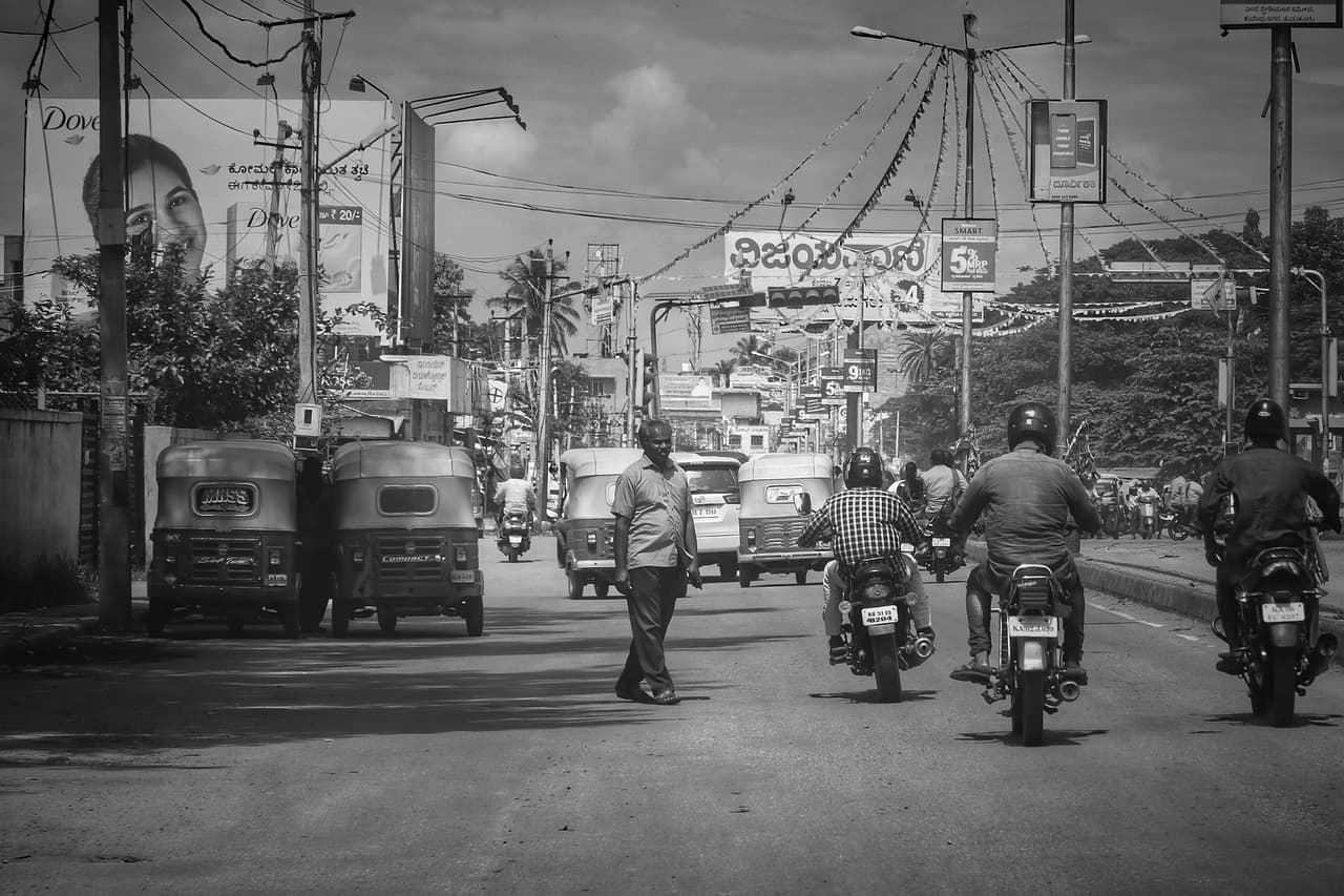 [해외탐방]인도 다라비 슬럼 내 폐병원 &ndash; 도시 빈민의 그림자