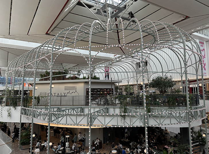 더현대서울-옥상정원1